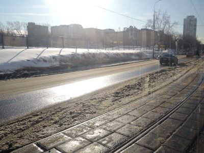 Вдоль трамвайных путей появятся разметка и камеры